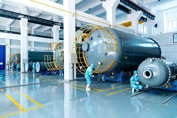 Chuyên Gia Đáng Tin Cậy Trong Giải Pháp Sơn Phủ & Sơn Lót Fluoropolymer