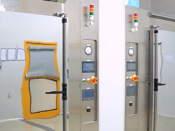 Xưởng sơn phủ PFA độ tinh khiết cao (Chuẩn phòng sạch Class 1000)